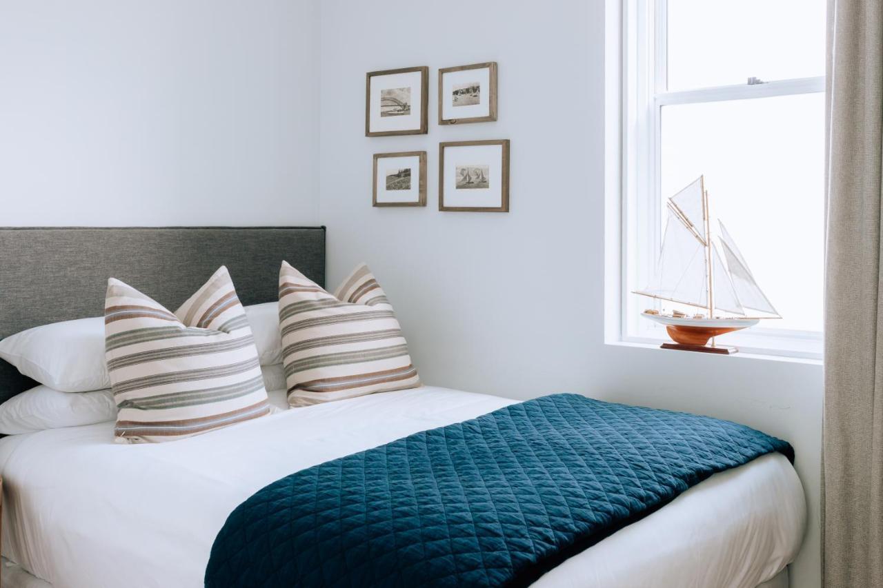The Clovelly Hotel ซิดนีย์ ภายนอก รูปภาพ
